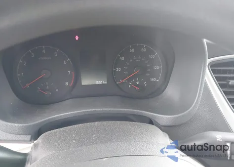 2022 Hyundai Accent Sel z USA, uszkodzony, nr VIN 3KPC24A6XNE190194